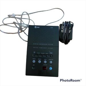 AT&T 1721 Digital Answering Machine System W/ Time & Day Vintage